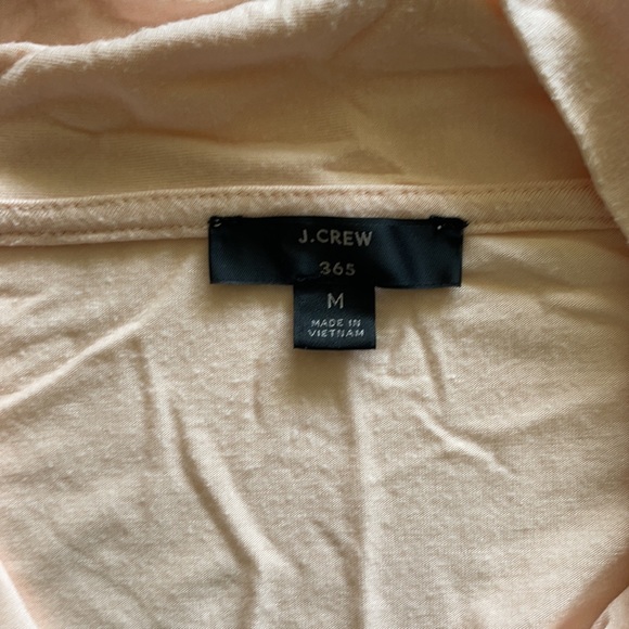 J. Crew 365 Super Soft Pale Pink T-Shirt | size M | EUC - Picture 5 of 5
